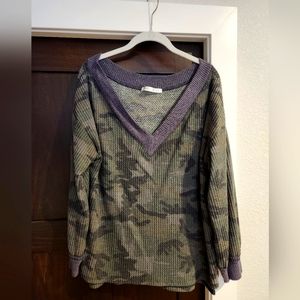 Saints and Hearts,  size S, camo